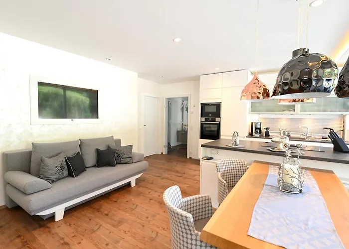 Sun Daire Schladming